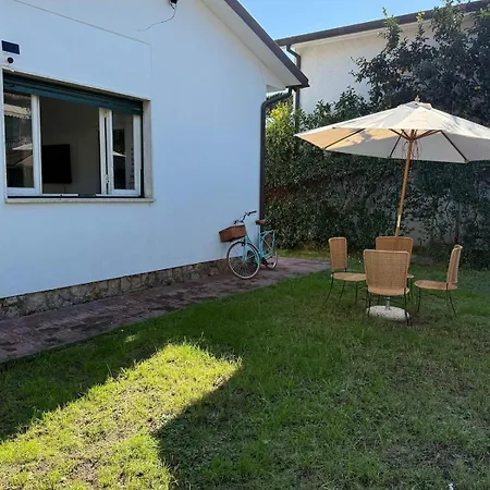 Amazing In Dei Marmi Villa Forte dei Marmi