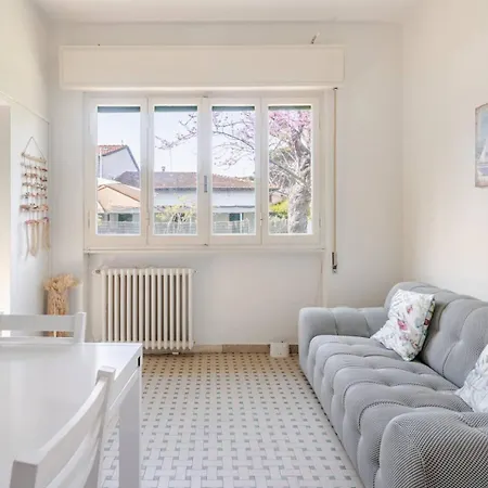 Villa Amazing Piave In Heart Of Dei Marmi Forte dei Marmi